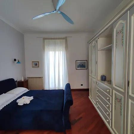 Sea Apartment